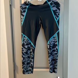 Under Armour Black and Blue Patterned Leggings